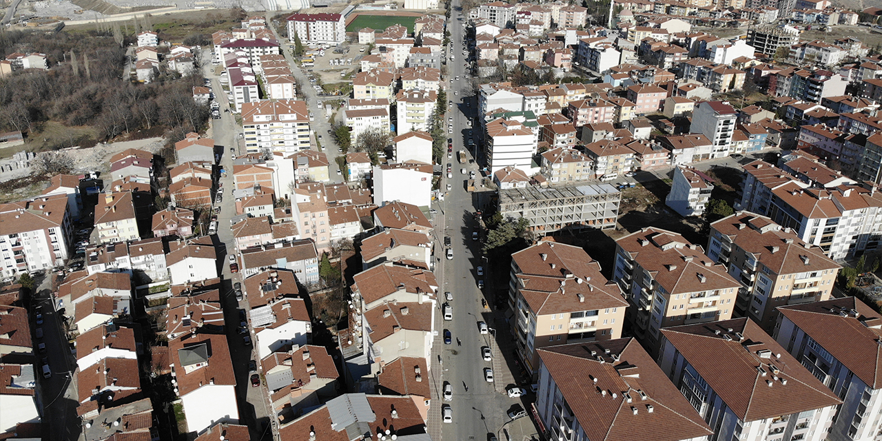'O' YOL TRAFİĞE KAPATILDI