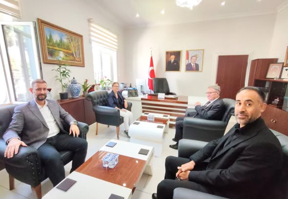 FAKÜLTE YÖNETİMİNDEN KAYMAKAM HELVACI’YA ZİYARET