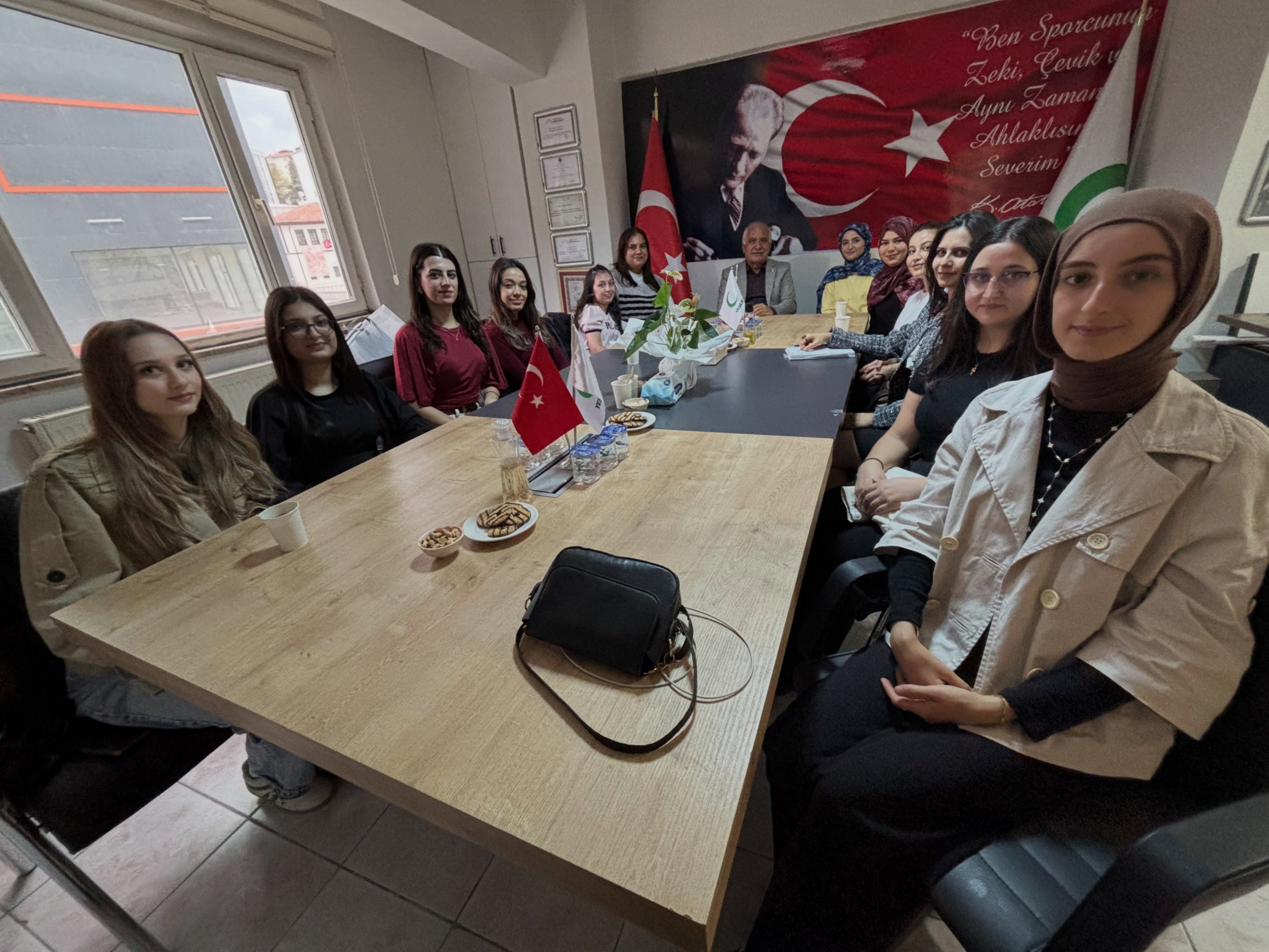 YEŞİLAY'DA YOL HARİTASI BELİRLENDİ