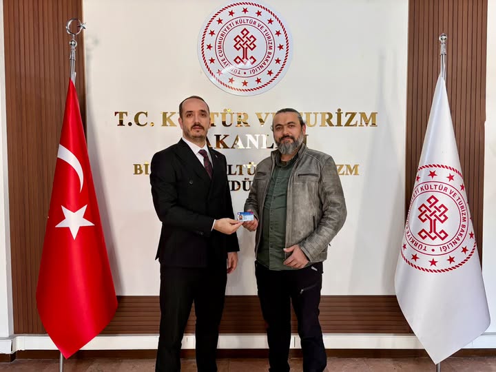 Bilecikli bıçak ustası Emin Yavuz’a kültürel miras kartı verildi
