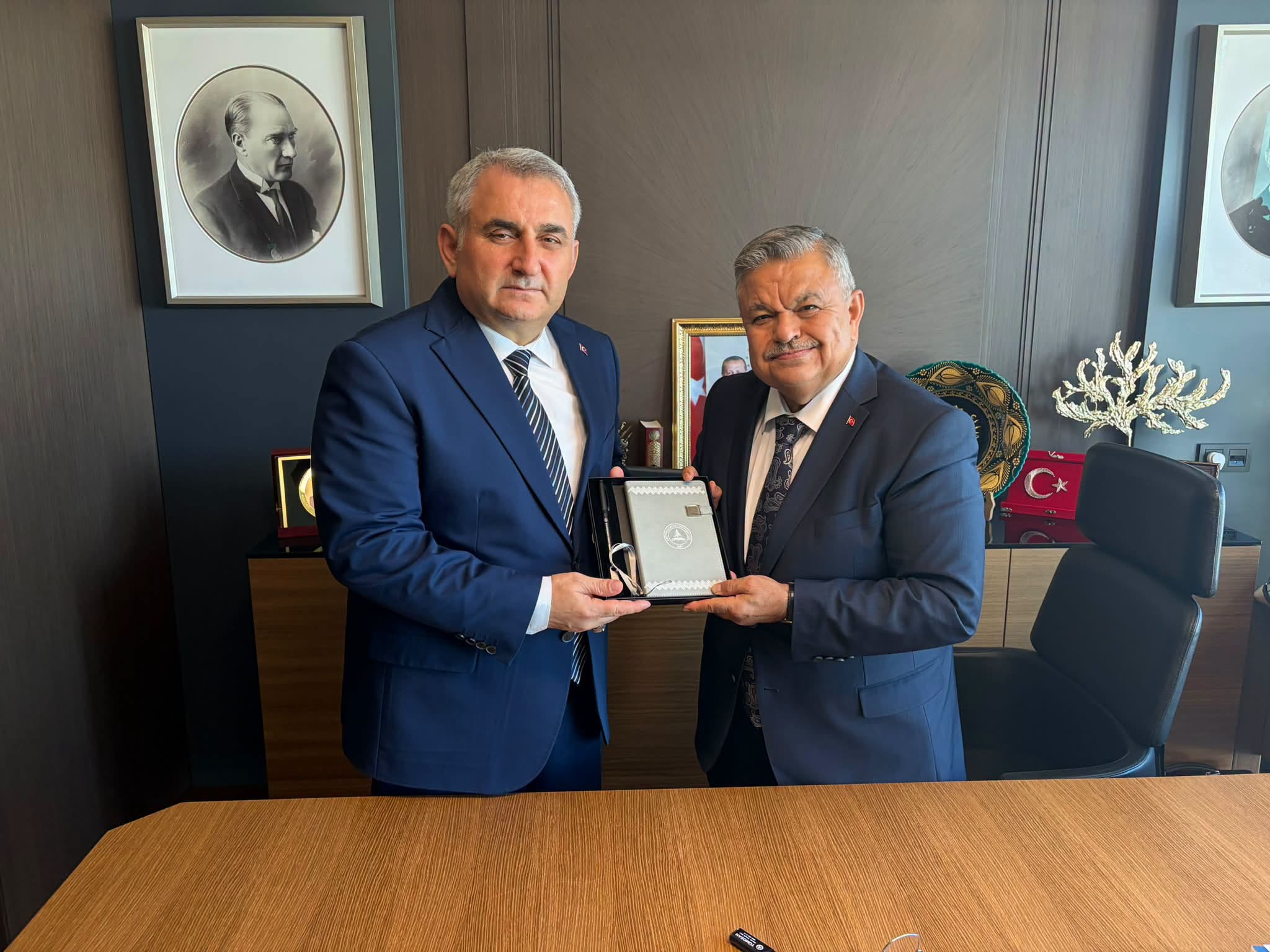 REKTÖR AYDIN'DAN YAĞCI'YA ZİYARET