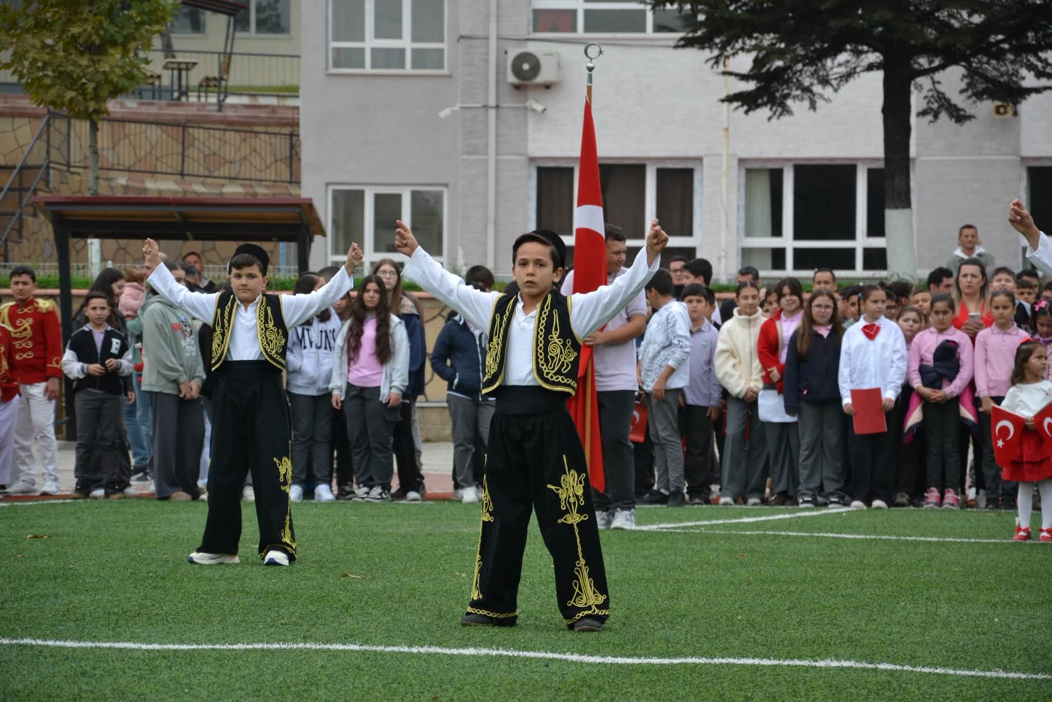 Vezirhan’da Cumhuriyet Bayramı Coşkuyla Kutlandı