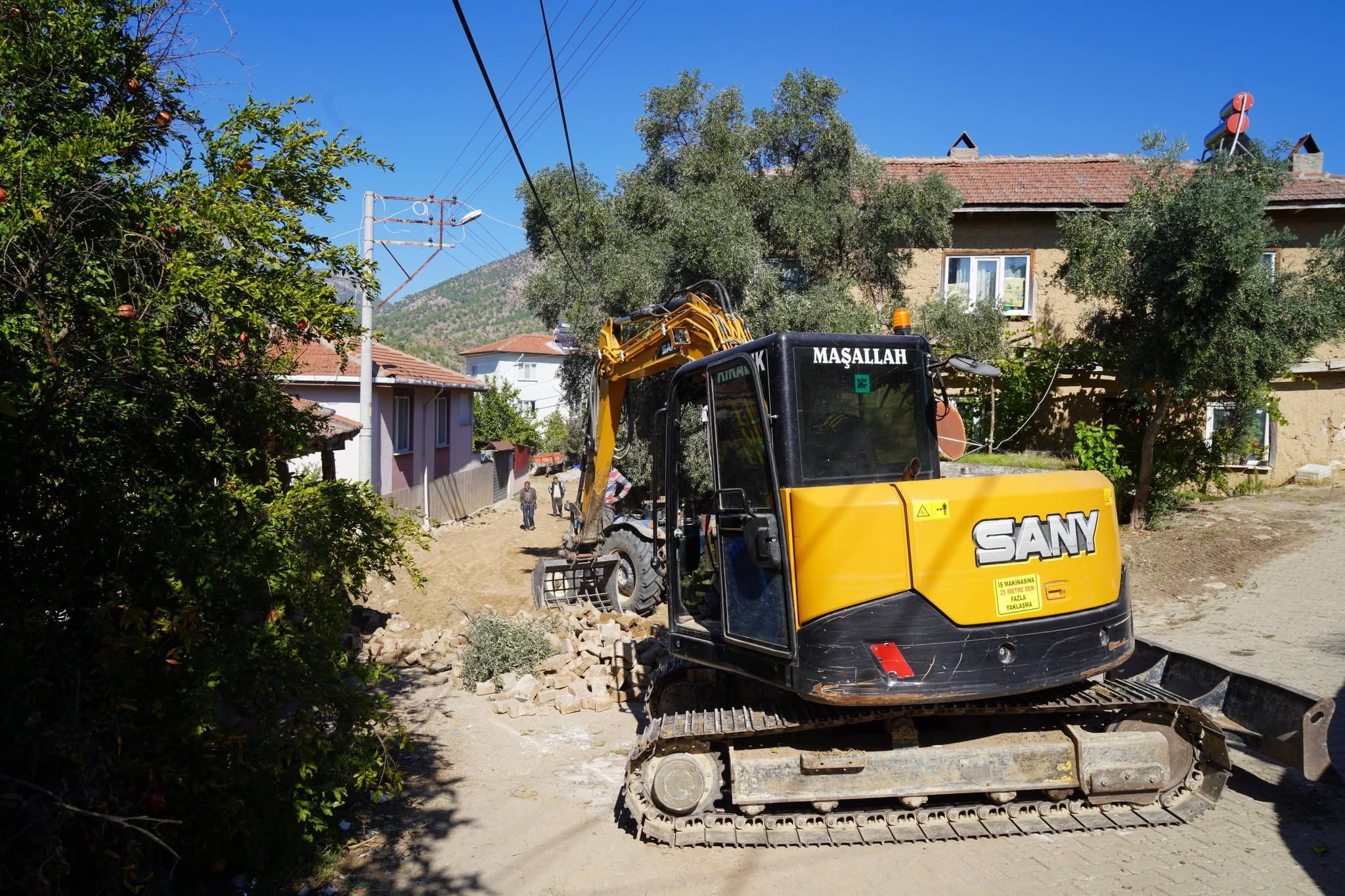 Yakacık’ta Altyapı Hareketliliği