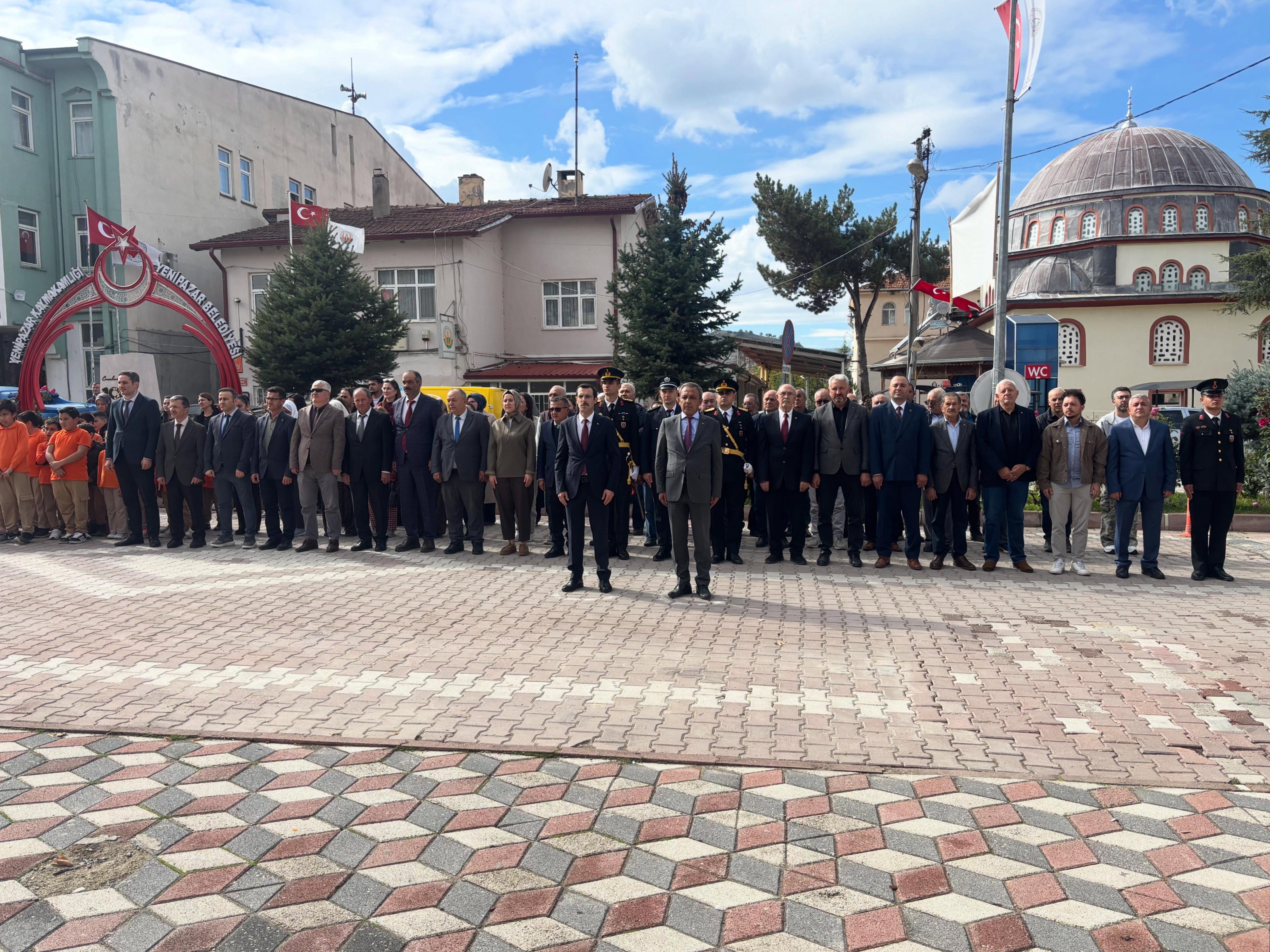 YENİPAZAR’DA 29 EKİM CUMHURİYET BAYRAMI KUTLAMALARI BAŞLADI