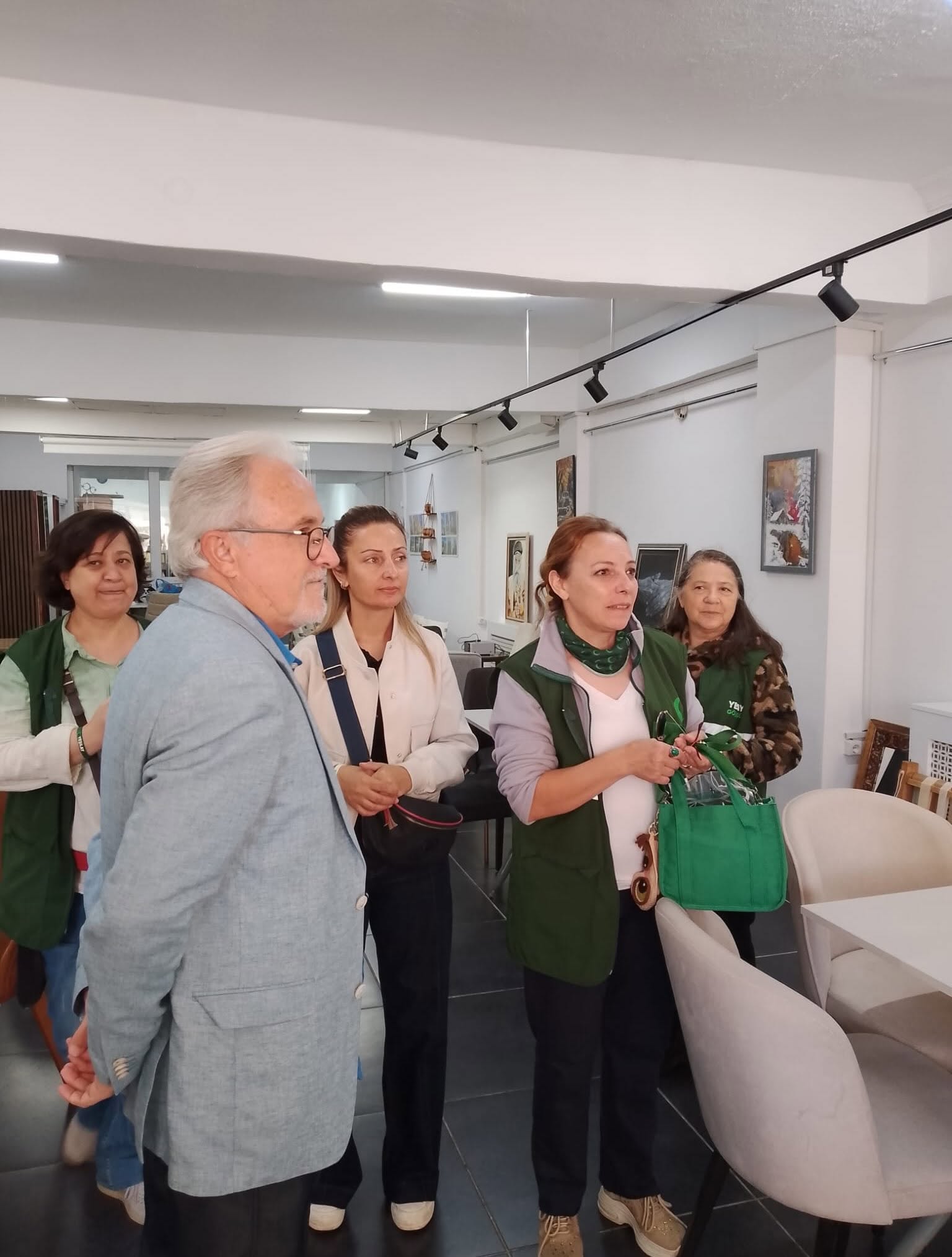 Yeşilay Kadın Komisyonu’ndan kültür ve sanat ziyareti